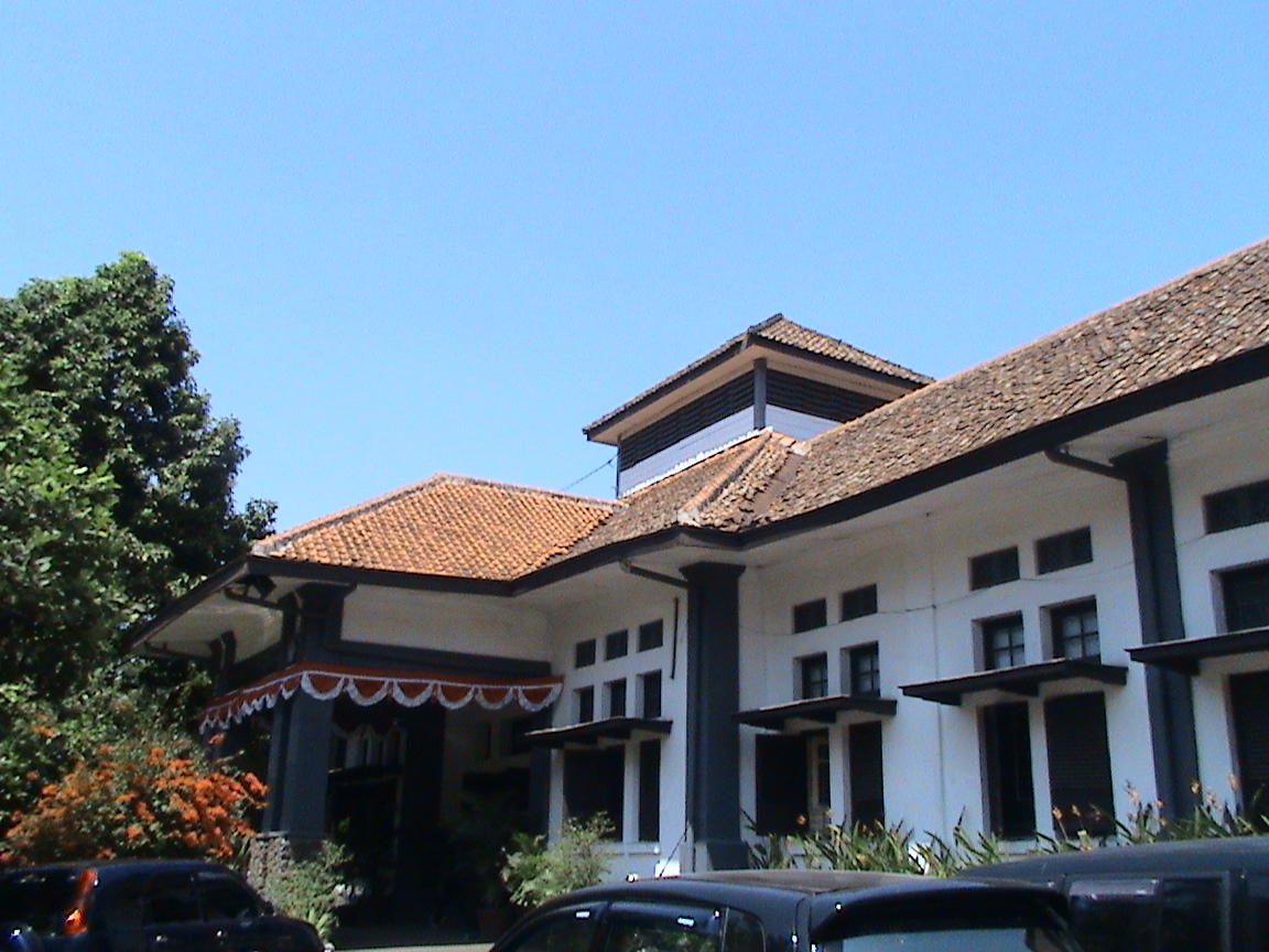 Sejarah Singkat Sekolah SMAN 20 BANDUNG